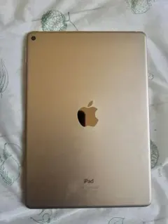 Apple iPad Air 2 ゴールド MNVR2J/A - メルカリ