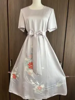 着物リメイク　訪問着　正絹　ワンピース　薄紫色 花柄刺繍 半袖ドレス