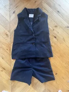 ZARA ネイビー セットアップ　9-10歳