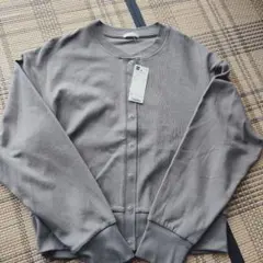 新品　GU グレー UVカットカーディガン Lサイズ