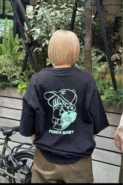 kaoyorinakami 黒Tシャツ