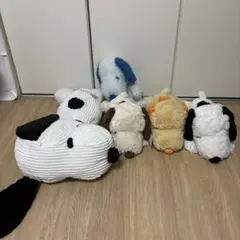 スヌーピー　寝そべり　ぬいぐるみ