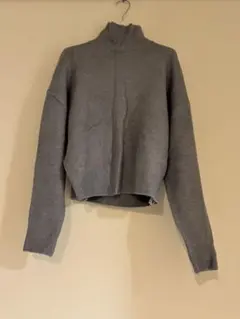 ブルーグレー タートルネック ニットセーター