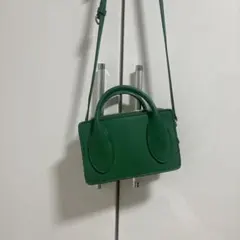 ZARA グリーン ゴールドスタッズ ハンドバッグ イルミ - メルカリ