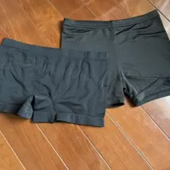女の子オーバーパンツ❣️黒カバーパンツ❣️