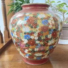 九谷焼　金彩　色絵　大きな壺　花器