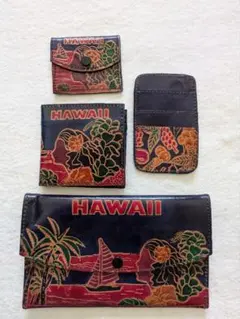 ハワイ土産　HAWAIIロゴ入り　本革レザークラフトのポーチセット　未使用美品