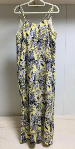 KBF ボタニカル柄ロンパース