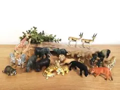イギリスアンティーク 鉛の動物フィギュアセットアフリカ イギリスアンティーク 鉛の動物フィギュアセットアフリカ - メルカリ