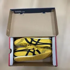 オニツカタイガー28センチスニーカー