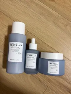 SKIN1004 マダガスカル センテラ HYALU-TECA 3点セットのサムネイル