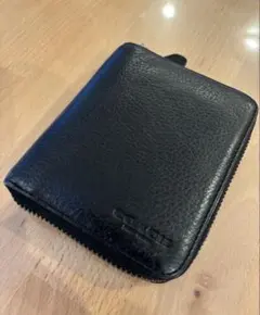 R*。様 COACH ブラック 二つ折り財布