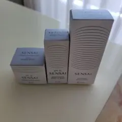 新品！ SENSAI サンプル ファンデーション 下地 、ハンドクリーム3点のサムネイル