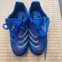アディダス　サッカーシューズ　トレーニングシューズ　中古