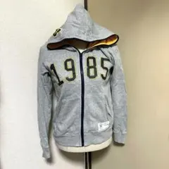 Tommy Hilfiger パーカー　グレー　M