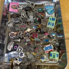 新*助様 雑貨まとめ　バッチまとめ　バッチ　ピンズまとめ　ピンズ　ピンバッチ　観
