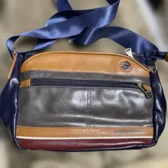 美品！Arnold Palmer ショルダーバッグ マルチカラーのサムネイル
