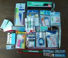 修正液　修正テープ　のり　鉛筆　単語帳　クリップ　消しゴム　キャップ　セット