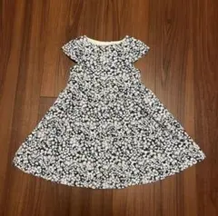 BeBe 花柄　ワンピース　120　べべ　スカート