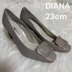 DIANA バックルパンプス 23 定価18150円のサムネイル