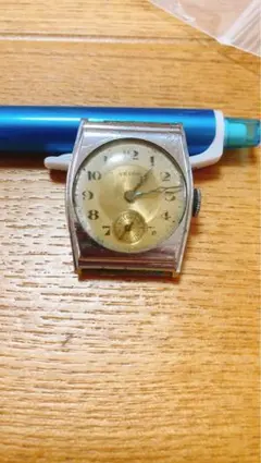 SEIKO (Seikosha) Pre-war Square-shaped Antique Wristwatch, Small Seconds, Junk