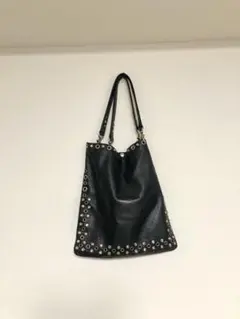 スタッズデザイン レザートートバッグ ブラック 大容量 肩掛け A4収納可