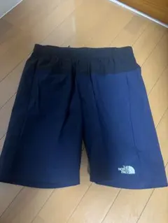 THE NORTH FACE ショートパンツ ネイビー Lのサムネイル
