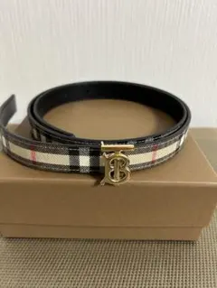 極希少】Burberry B 金具 ゴールド ベルト ノバチェック - メルカリ