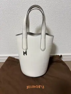 HIROFU ホワイトレザートートバッグ