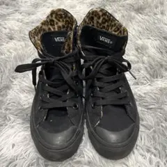 VANS ハイカットスニーカー レオパード柄 ブラックのサムネイル