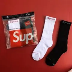 Supremeソックスシュプリームソックス靴下 黒+白計2足セット　Sup袋付き