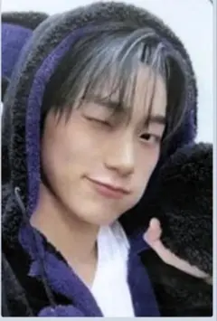 ATEEZ Makestar トレカ アチズ 黒猫 ヨントン フォト サン