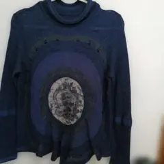 ダークブルー ニットセーター 長袖 オーバルパターン
