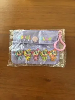 エンジェルブルー　カラビナ付きフラットコインケース