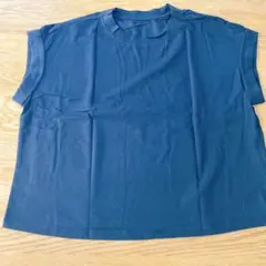 黒 カットソー Tシャツ 身幅47 着丈48