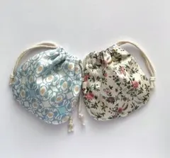 リバティ＊フロリバンダ(ピンク) ＋ヌーボーブローチ(ブルー)ミニ巾着セット