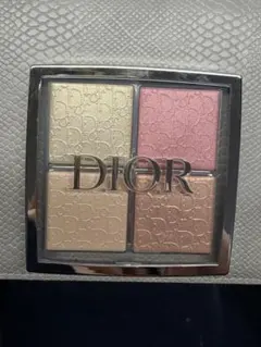 ディオールハイライト