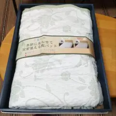 春夏秋冬 両面使える敷パッド