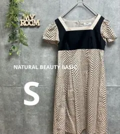 ナチュラルビューティーベーシック レディース ワンピース 黒 半袖 柄物 S