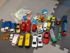 ミニカーセット 約30個 ドラえもん アンパンマン