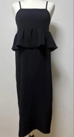 しまむら　キャミワンピース ブラック MPサイズ　小柄さん向けのサムネイル