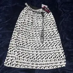 新品　ジュエルナ　スカート
