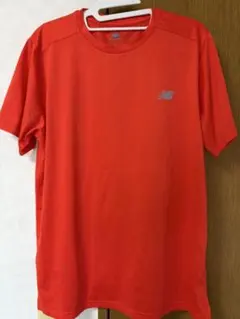 New Balance ランニングウェア 半袖 Tシャツ レッド