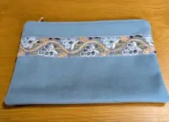 インド刺繍リボン　ファスナーポーチ　コバルトブルー