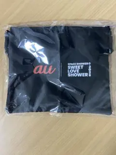 ラブシャ au サコッシュ