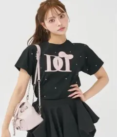 ダーリッチHelloDarich キルティングアップリケビジューTシャツブラックのサムネイル