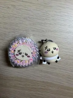 ちいかわ　ラッコ　キーホルダー　平成女児チョコ　ガチャガチャ