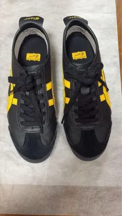 Onitsuka Tiger ブラック/イエロー MEXICO 66