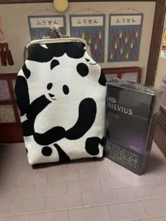 パンダ柄がま口財布