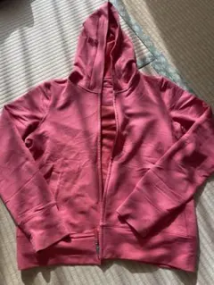 ユニクロ ピンク フルジップ フード付きパーカー M